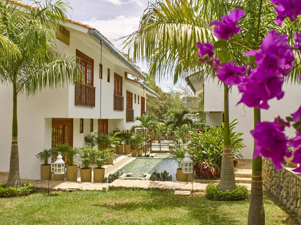 Lombok Hotel & Spa Antes Hotel Casablanca Guaduas Buitenkant foto