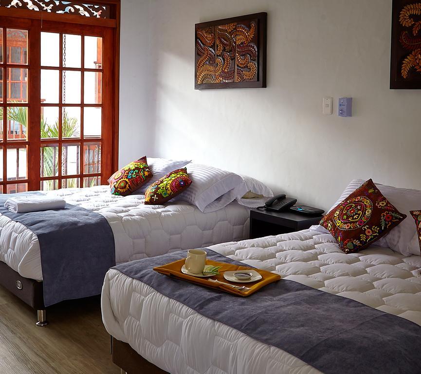 Lombok Hotel & Spa Antes Hotel Casablanca Guaduas Kamer foto
