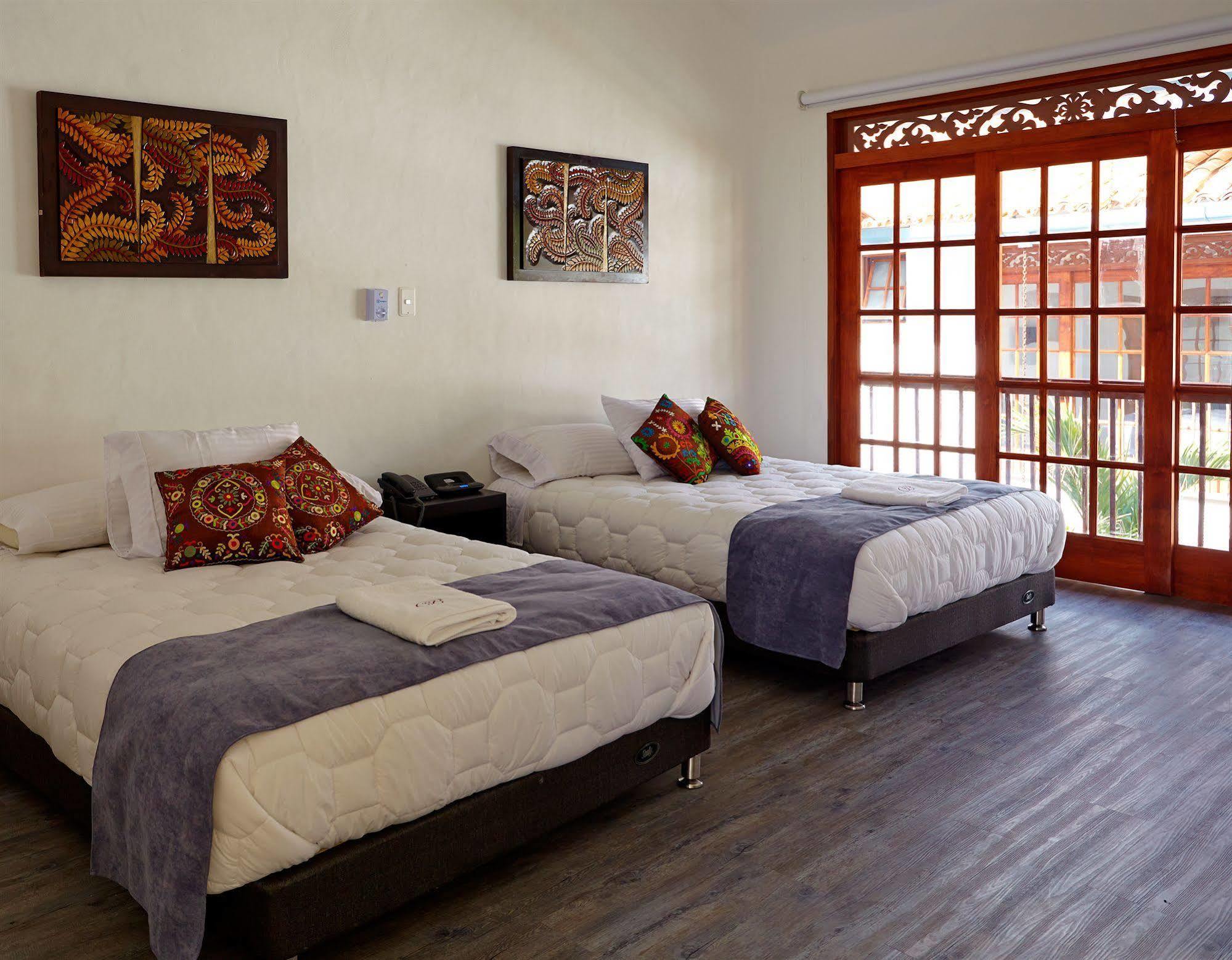 Lombok Hotel & Spa Antes Hotel Casablanca Guaduas Buitenkant foto