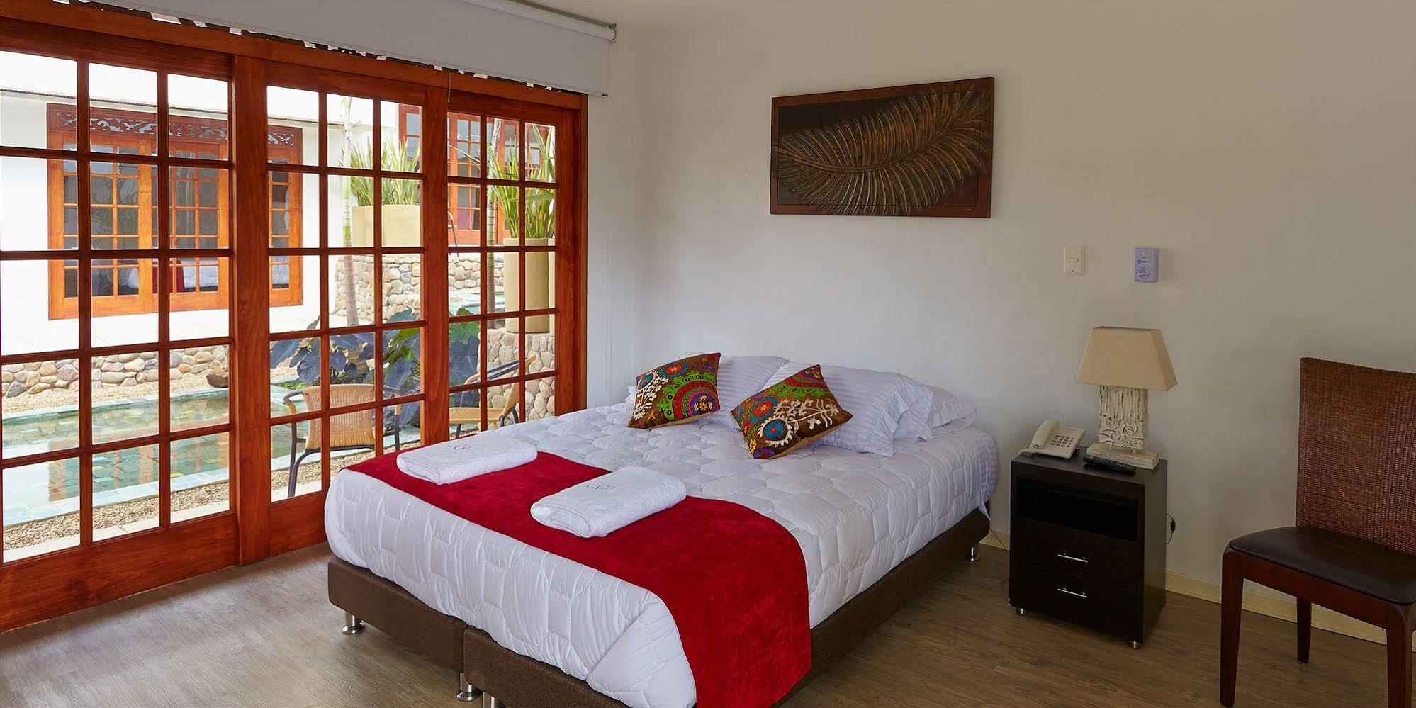 Lombok Hotel & Spa Antes Hotel Casablanca Guaduas Buitenkant foto